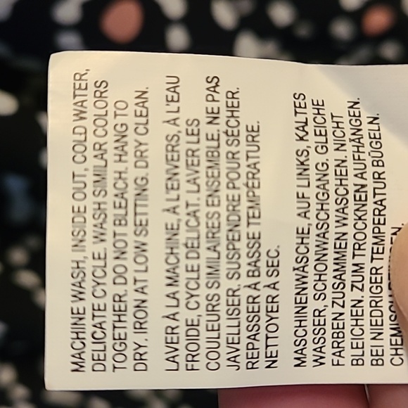 EUC In Every Story Dress - 22 - Picture 13 of 16